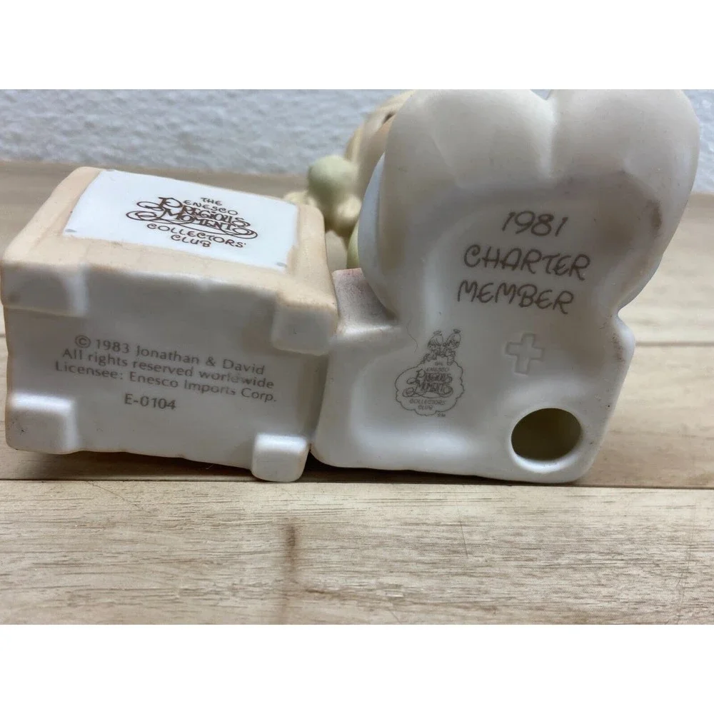 Vtg 1983 Enesco Precious Moments Join On The Blessings Porcelain Figurine